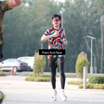 Runner Photo 6787285