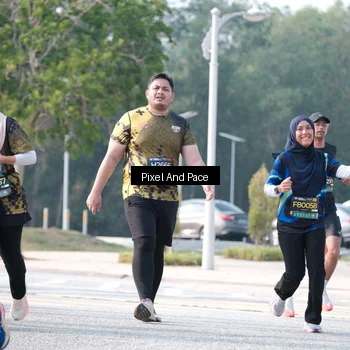 Runner Photo 6787287