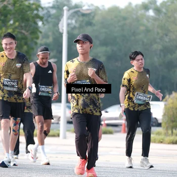 Runner Photo 6787296