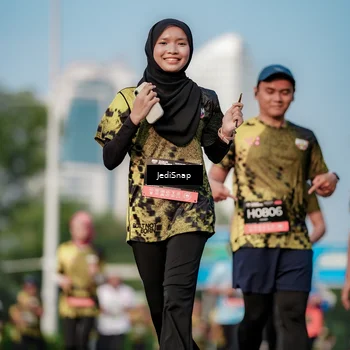 Runner Photo 6787363
