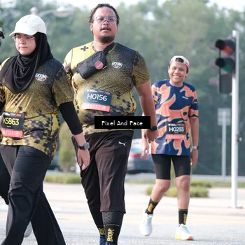 Runner Photo 6787371