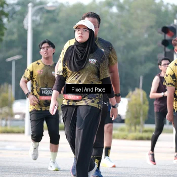 Runner Photo 6787382
