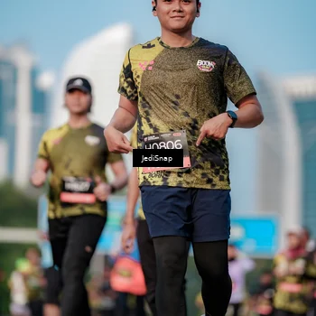 Runner Photo 6787384
