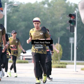 Runner Photo 6787431