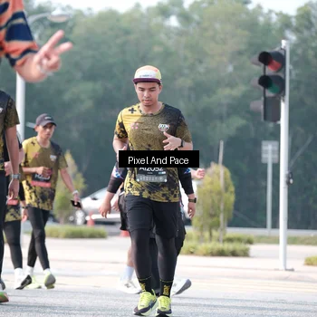 Runner Photo 6787434