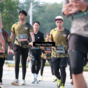 Runner Photo 6787436
