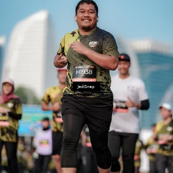 Runner Photo 6787451