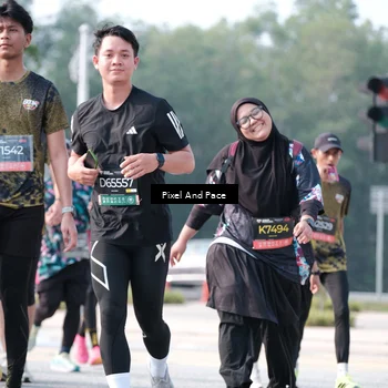 Runner Photo 6787460