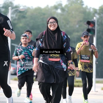 Runner Photo 6787461