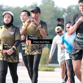 Runner Photo 6787498