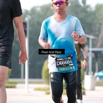 Runner Photo 6787507