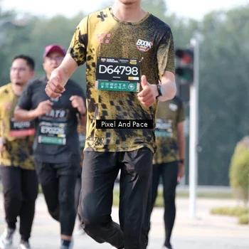 Runner Photo 6787522