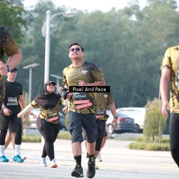 Runner Photo 6787539