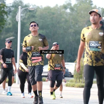 Runner Photo 6787543