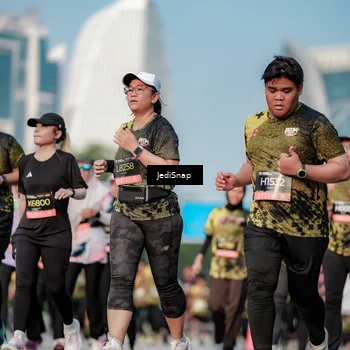 Runner Photo 6787572