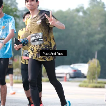 Runner Photo 6787590