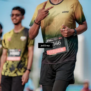 Runner Photo 6787684