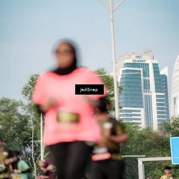 Runner Photo 6787693