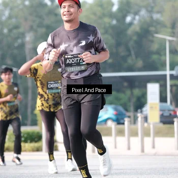 Runner Photo 6787732