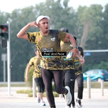 Runner Photo 6787746