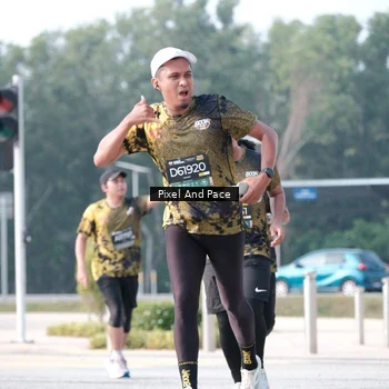 Runner Photo 6787771