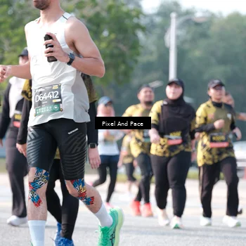 Runner Photo 6787806