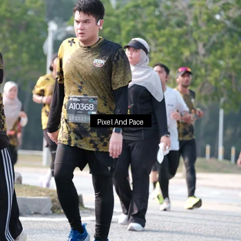 Runner Photo 6787821