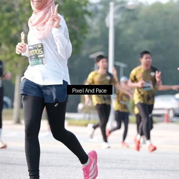 Runner Photo 6787838