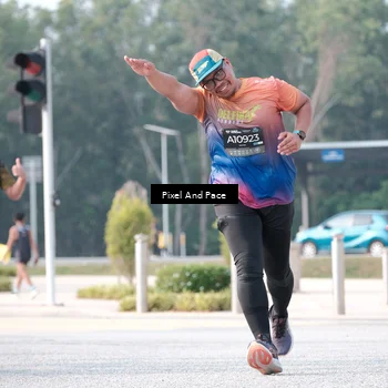 Runner Photo 6787910