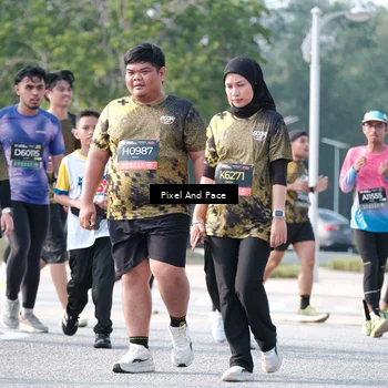 Runner Photo 6787924