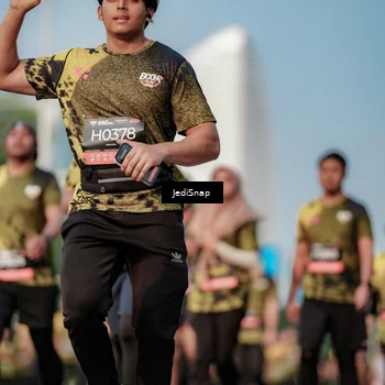 Runner Photo 6787989