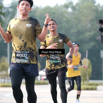 Runner Photo 6788002
