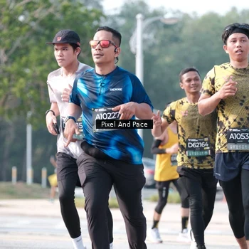 Runner Photo 6788009