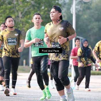Runner Photo 6788038