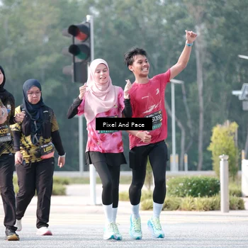 Runner Photo 6788058