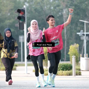 Runner Photo 6788068