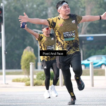 Runner Photo 6788133