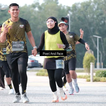 Runner Photo 6788167