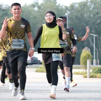 Runner Photo 6788168