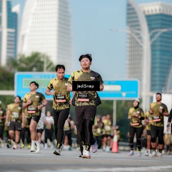 Runner Photo 6788269