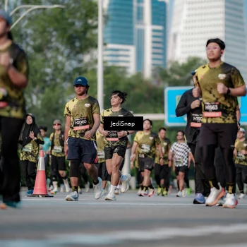 Runner Photo 6788302