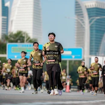 Runner Photo 6788313