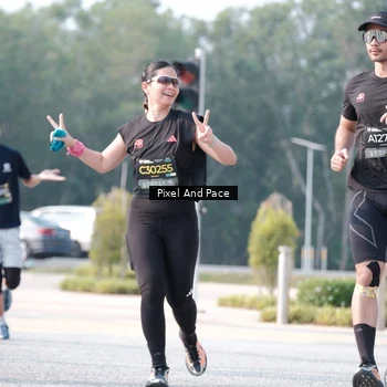 Runner Photo 6788349