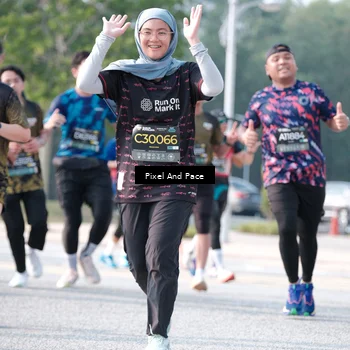 Runner Photo 6788383