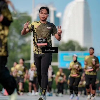 Runner Photo 6788428