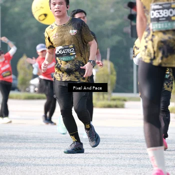 Runner Photo 6788440