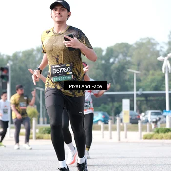 Runner Photo 6788504
