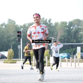 Runner Photo 6788550