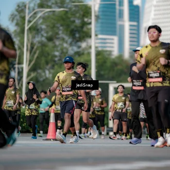 Runner Photo 6788571