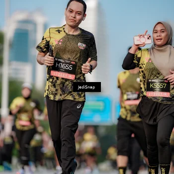 Runner Photo 6788580